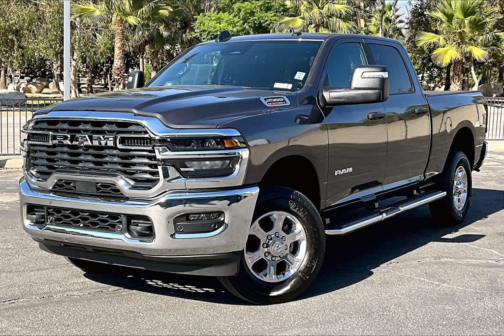 Certified 2026 RAM 2500 Big Horn AWD/4WD image 2