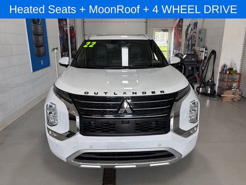 Used 2022 Mitsubishi Outlander SEL AWD/4WD image 2