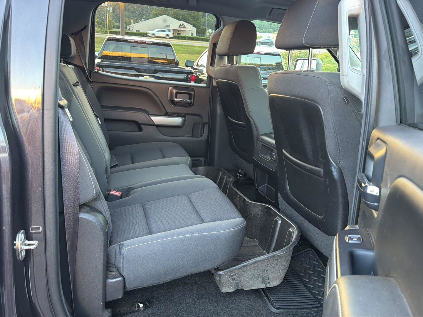 Used 2015 Chevrolet Silverado 2500 LT w/ LT Convenience Package RWD image 16