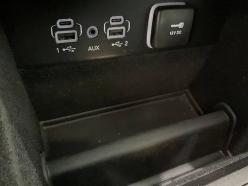 Used 2021 Jeep Grand Cherokee L Limited RWD image 14
