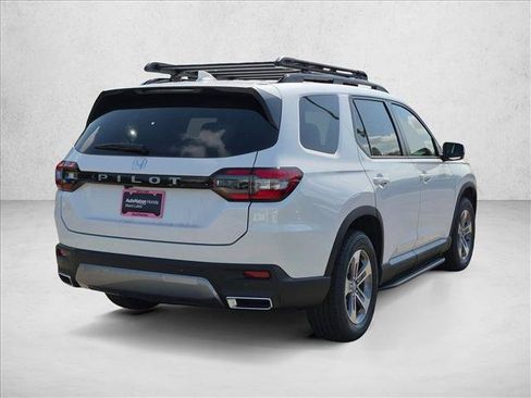 New 2026 Honda Pilot EX-L image 2