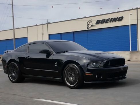 Used 2012 Ford Mustang Shelby GT500 w/ SVT Performance Pkg image 7