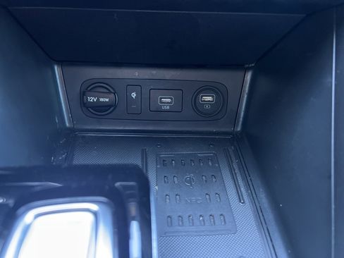 Used 2021 Hyundai Sonata Limited w/ Preferred Accessory Package image 30