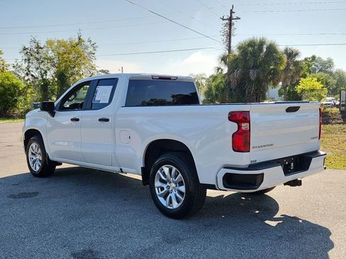Certified 2022 Chevrolet Silverado 1500 Custom RWD image 3