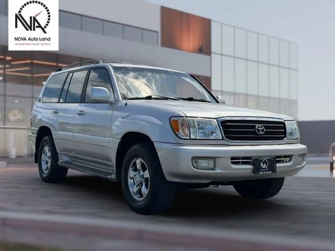 Used 2002 Toyota Land Cruiser AWD/4WD image 3