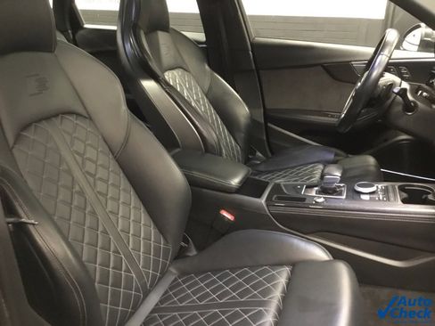 Used 2018 Audi S4 Prestige w/ Prestige Package image 34