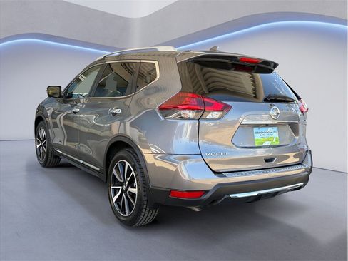 Used 2018 Nissan Rogue SL w/ Premium Package FWD image 4