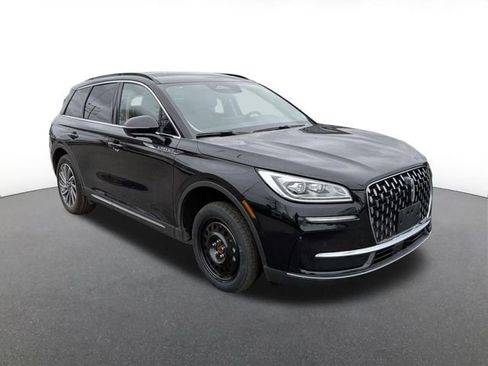 Used 2025 Lincoln Corsair Reserve image 7