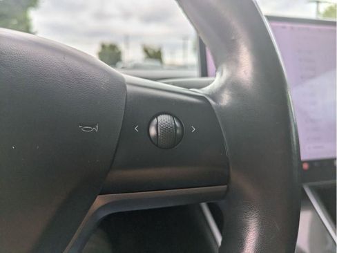 Used 2018 Tesla Model 3 Mid Range image 21