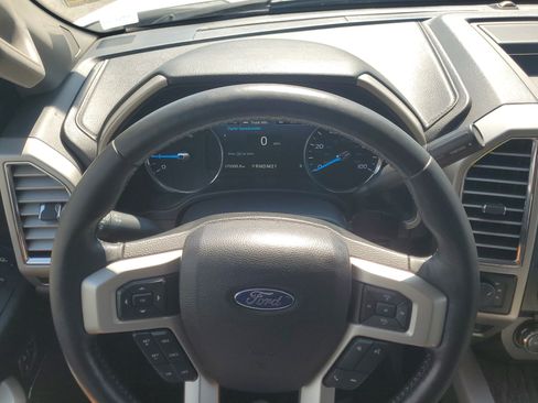 Used 2017 Ford F350 Lariat w/ Lariat Ultimate Package image 22