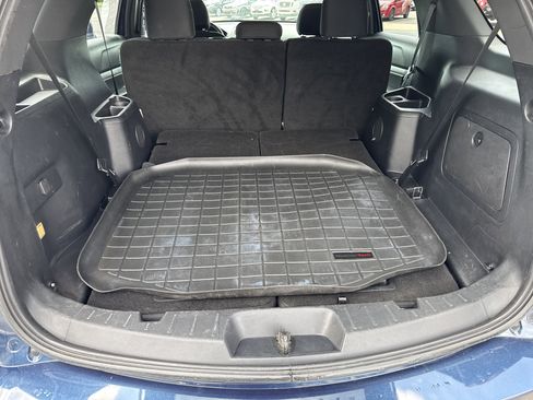 Used 2016 Ford Explorer XLT w/ Equipment Group 201A AWD/4WD image 5