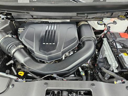 Used 2026 Chevrolet Traverse LT AWD/4WD image 33