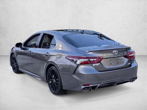 Used 2023 Toyota Camry XSE FWD image 7
