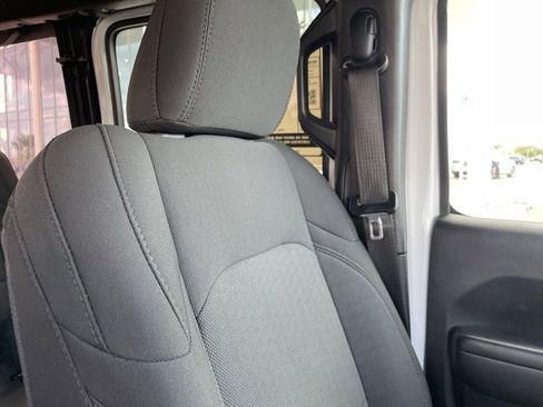 Used 2021 Jeep Wrangler Unlimited Sport S image 19