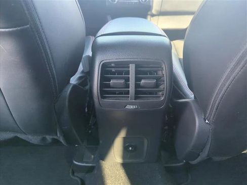 Used 2024 Ford Escape ST-Line AWD/4WD image 12