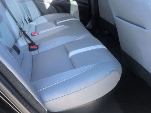 Certified 2025 Toyota Camry SE image 28