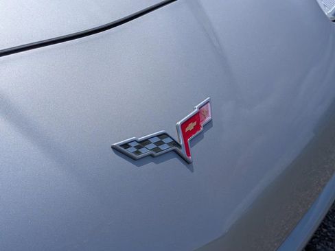 Used 2005 Chevrolet Corvette Convertible w/ Preferred Equipment Group image 4