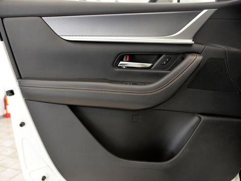 Certified 2024 MAZDA CX-90 Plug-In Hybrid w/ Premium Plus image 14