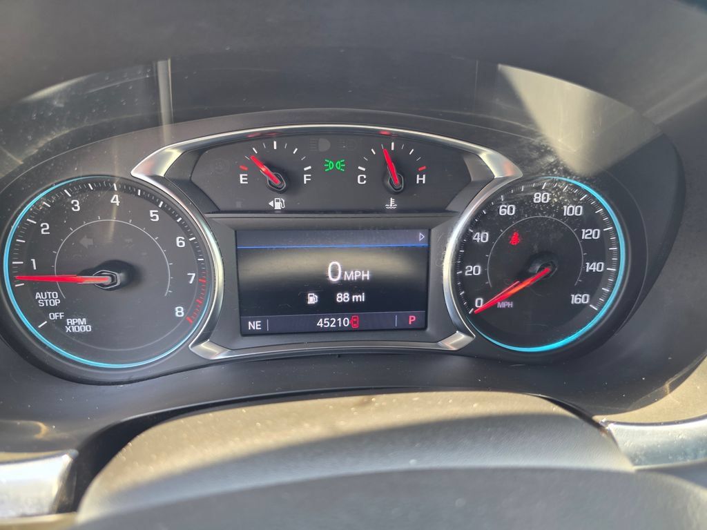 Certified 2023 Chevrolet Traverse LT FWD image 22