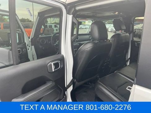 Used 2023 Jeep Wrangler Unlimited Sahara w/ Cold Weather Group AWD/4WD image 26
