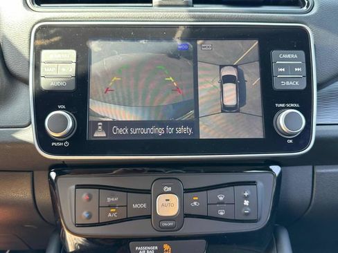 New 2025 Nissan Leaf SV Plus image 13