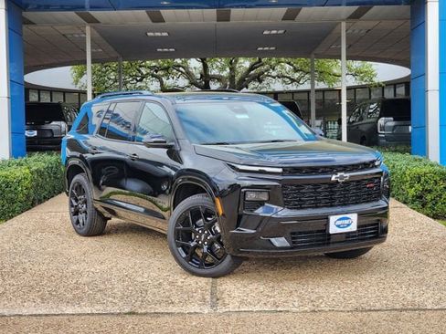 New 2026 Chevrolet Traverse RS image 2