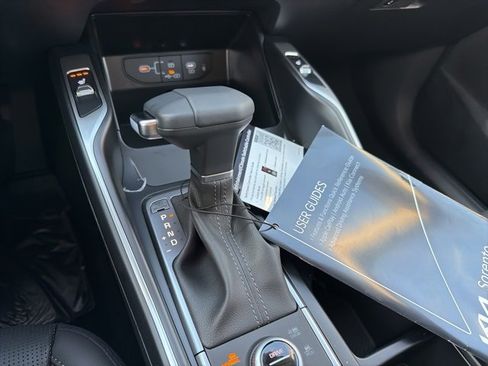 New 2026 Kia Sorento S image 17