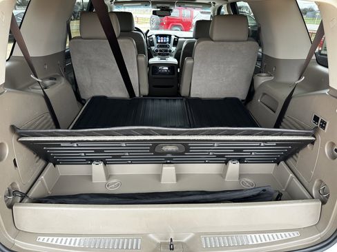 Used 2018 GMC Yukon SLT w/ Open Road Package image 16