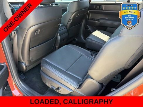 Used 2025 Hyundai Santa Fe Calligraphy w/ Tow & Go Package FWD image 21