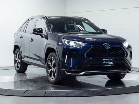 Used 2021 Toyota RAV4 XSE w/ Premium Package AWD/4WD image 4