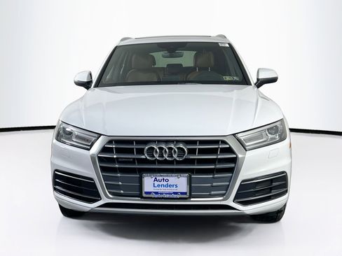 Used 2019 Audi Q5 2.0T Premium w/ Convenience Package image 2