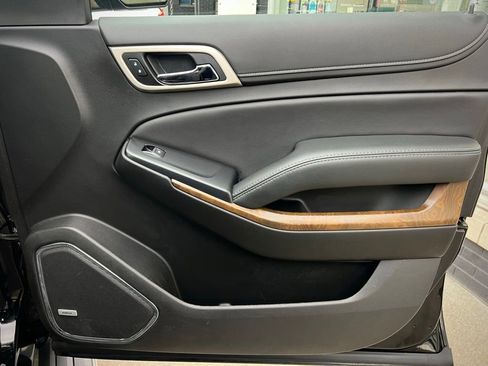 Used 2019 GMC Yukon XL Denali w/ Denali Ultimate Package image 36