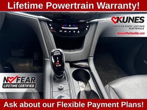 Used 2021 Cadillac XT6 Premium Luxury AWD/4WD image 23
