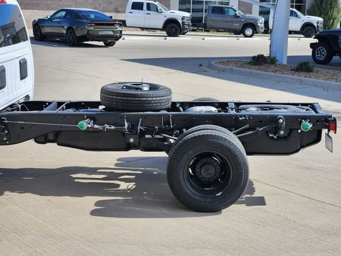 New 2026 RAM 3500 Tradesman image 25