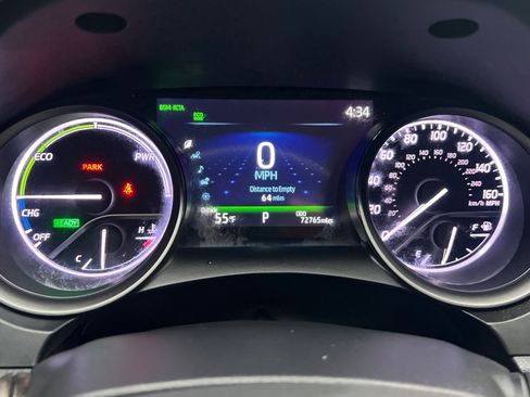 Used 2021 Toyota Camry XSE w/ Navigation Upgrade Package image 21