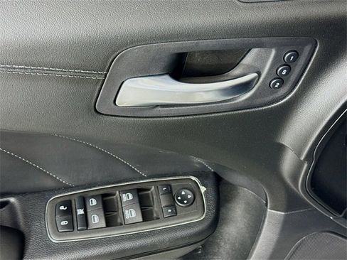 Used 2022 Dodge Charger Scat Pack w/ Daytona Edition Group image 17