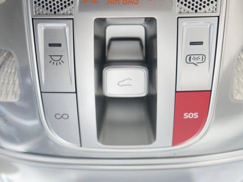 Used 2023 Genesis GV70 3.5T Sport w/ Sport Prestige Package image 35