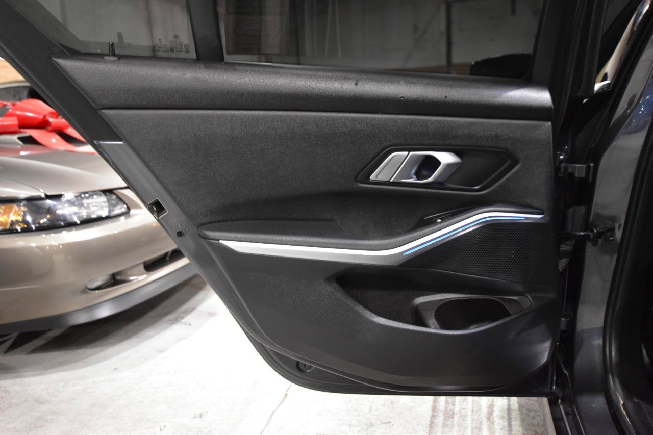 Used 2021 BMW 330i Sedan RWD image 33