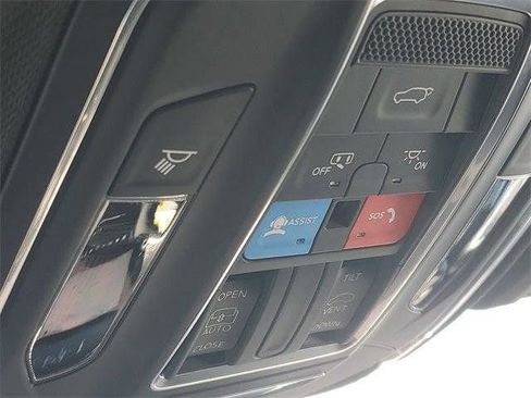 New 2026 Jeep Grand Cherokee Altitude AWD/4WD image 31