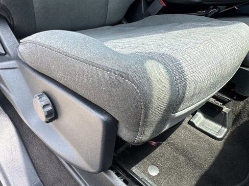 Used 2023 Ford F150 XLT image 8