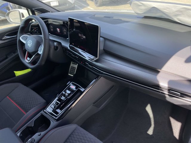 New 2026 Volkswagen GTI SE FWD image 30