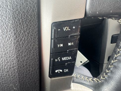 Used 2011 Ford Flex SEL w/ Convenience Pkg image 18