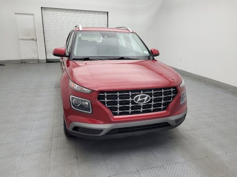 Used 2020 Hyundai Venue SEL FWD image 14