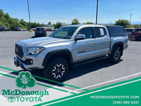 Used 2020 Toyota Tacoma TRD Off-Road w/ Technology Package AWD/4WD image 1