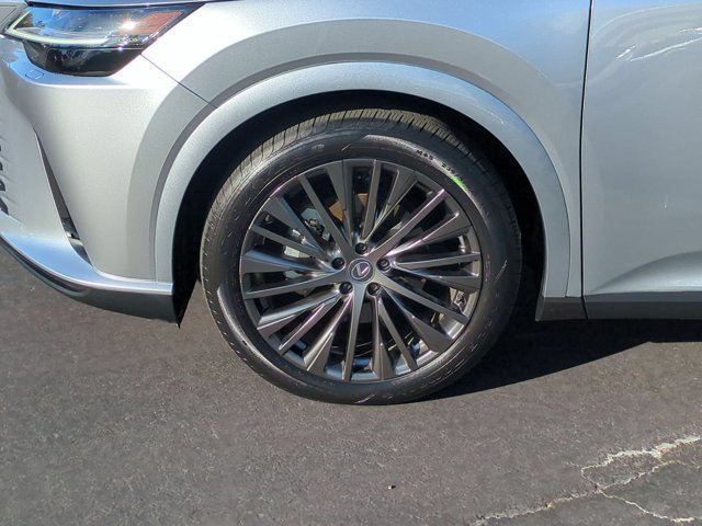 Used 2023 Lexus RX 350 FWD w/ Cold Area Package image 9