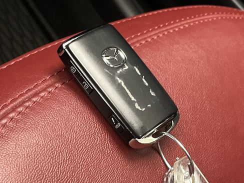 Certified 2023 MAZDA CX-5 Carbon Edition image 28