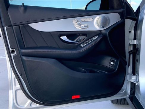 Used 2019 Mercedes-Benz GLC 43 AMG AMG GLC 43 image 19