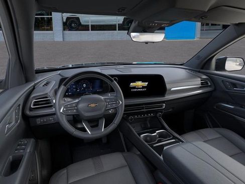 New 2026 Chevrolet Traverse High Country w/ LPO, Floor Liner Package FWD image 15
