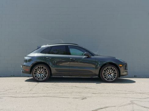 Certified 2026 Porsche Macan AWD/4WD image 8