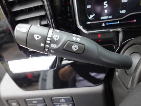 Used 2023 GMC Sierra 1500 Elevation image 51